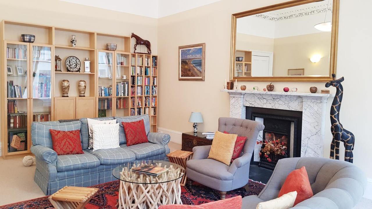 Stylish Central Edinburgh Apartment מראה חיצוני תמונה