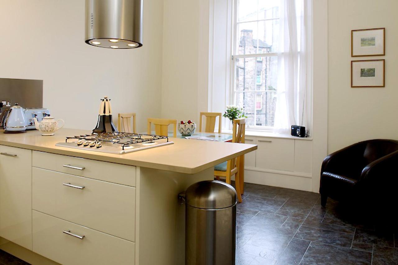 Stylish Central Edinburgh Apartment מראה חיצוני תמונה